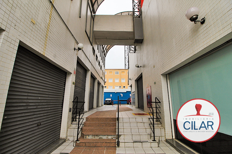 Loja para locacao no Centro em Curitiba com 27,65m² por R$ 598,00