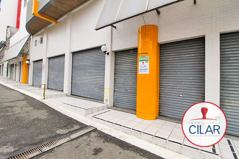 Loja para locacao no Centro em Curitiba com 27,65m² por R$ 598,00