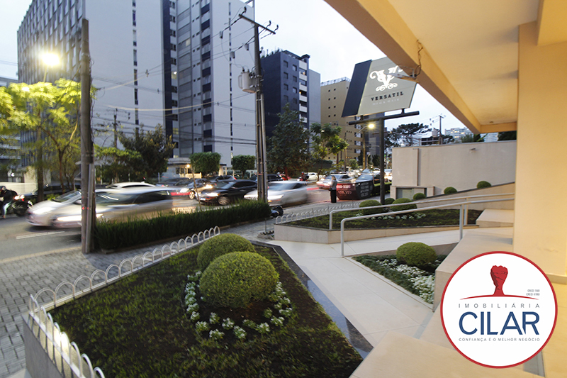 Apartamento para locacao no Batel em Curitiba com 64,31m² por R$ 1.900,00