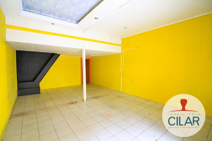 Loja para locacao no Centro em Curitiba com 51,00m² por R$ 1.350,00