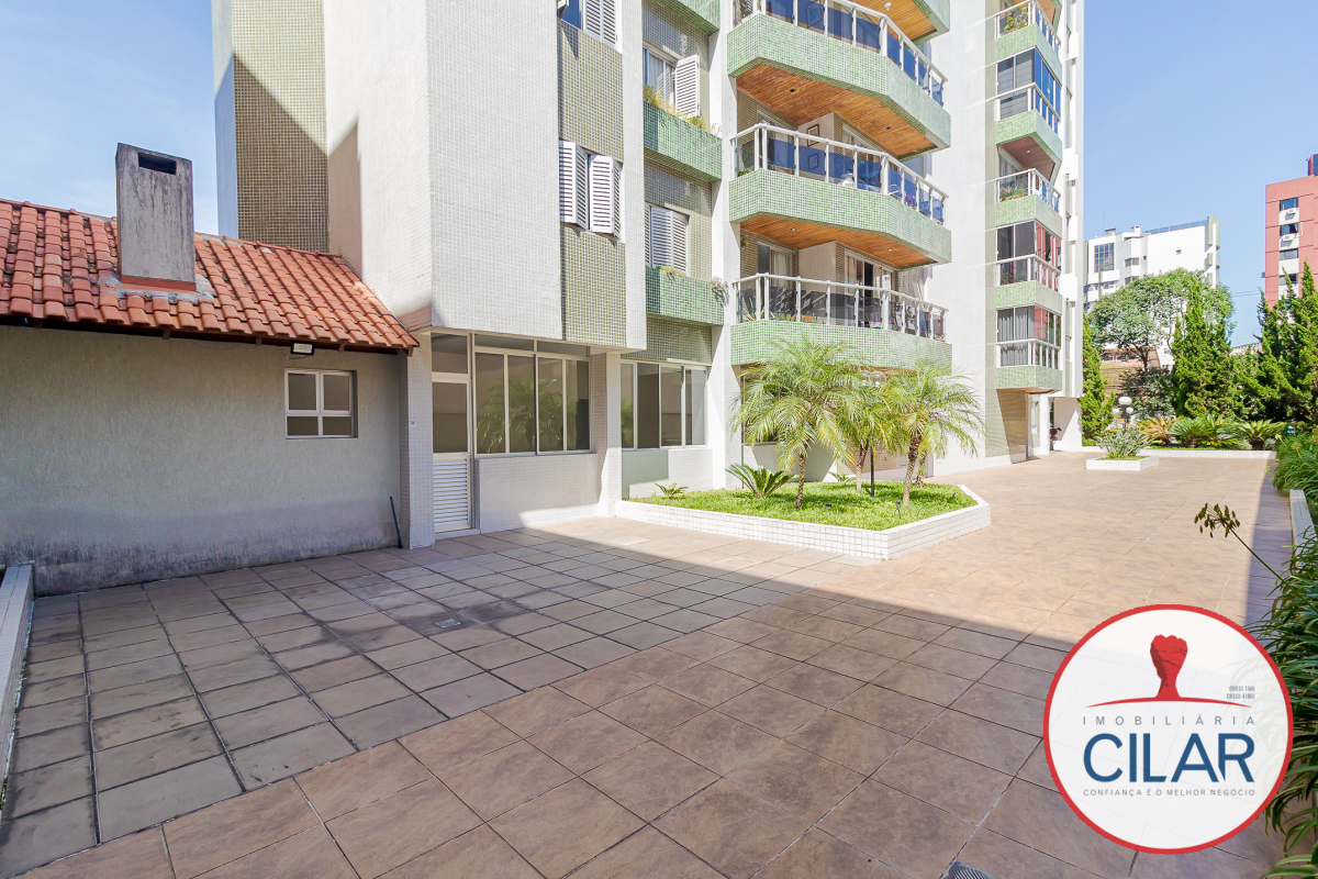 Apartamento para locacao no Batel em Curitiba com 299,86m² por R$ 4.800,00