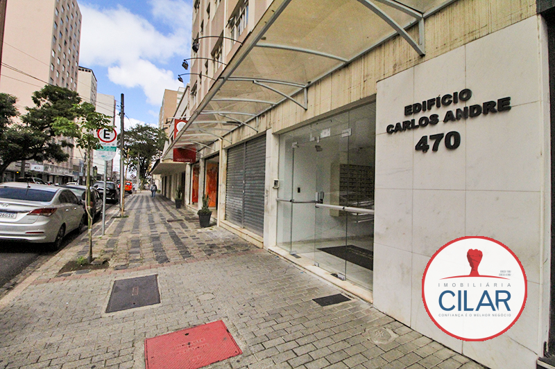 Kitinete para locacao no Centro em Curitiba com 35,00m² por R$ 1.000,00