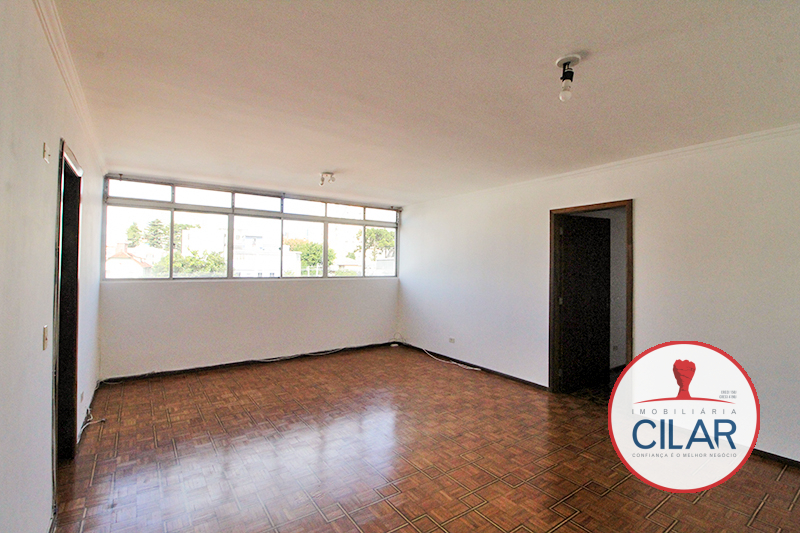 Apartamento para locacao no São Francisco em Curitiba com 178,7m² por R$ 2.500,00