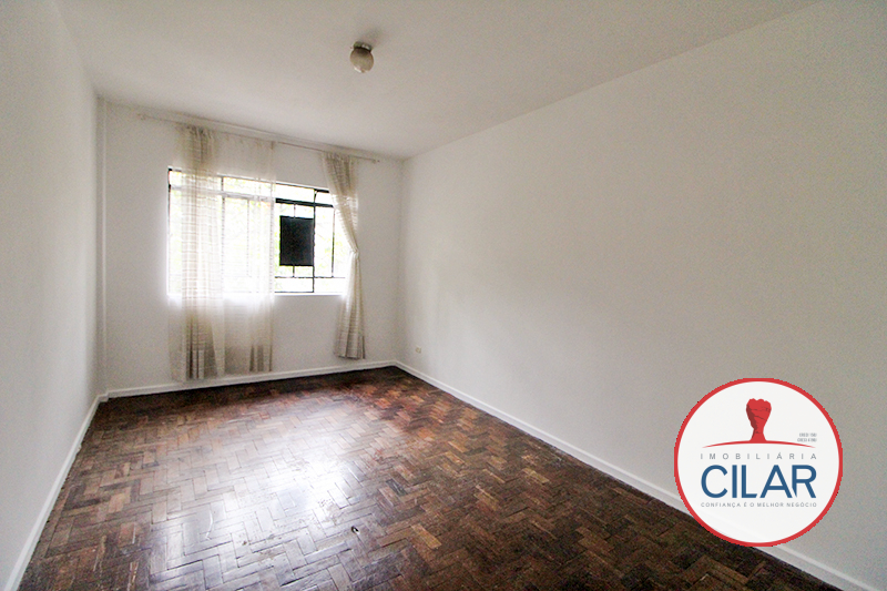 Apartamento para locacao no Centro em Curitiba com 62,00m² por R$ 2.000,00