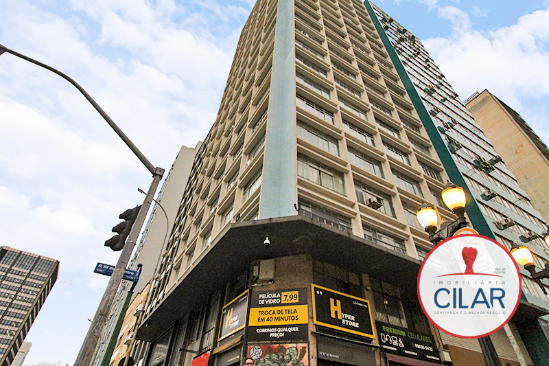 Imóveis Comerciais para locacao no Centro em Curitiba com 58,3m² por R$ 1.250,00