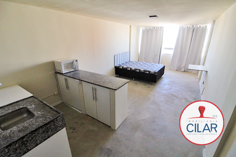 Kitinet para locacao no Centro em Curitiba com 31,34m² por R$ 1.390,00