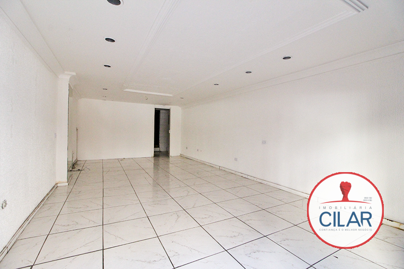 Loja para locacao no Centro em Curitiba com 64m² por R$ 2.000,00