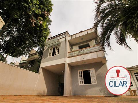 Sobrado para venda no Bom Retiro em Curitiba com 222,03m² por R$ 910.000,00