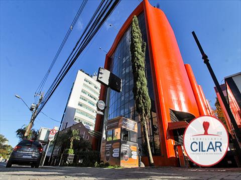 Apartamento para locacao no Batel em Curitiba com 84,16m² por R$ 2.000,00