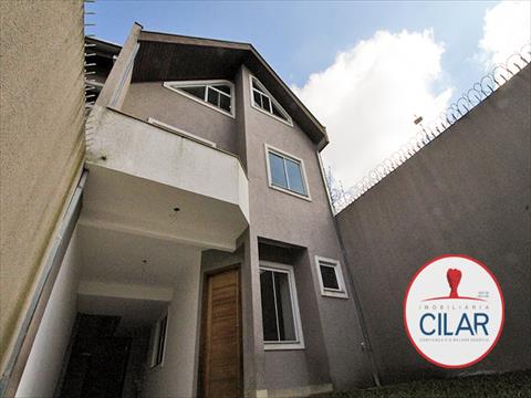 Sobrado para locacao no Xaxim em Curitiba com 200,00m² por R$ 3.500,00