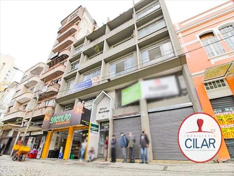 Imóveis Comerciais para locacao no Centro em Curitiba com 52m² por R$ 590,00