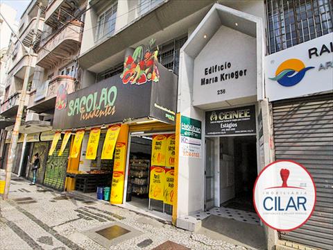 Imovel Comercial para locacao no Centro em Curitiba com 44,98m² por R$ 700,00