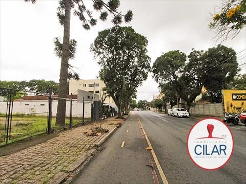 Terreno / Lote para locacao no Água Verde em Curitiba com 1.669m² por R$ 7.000,00