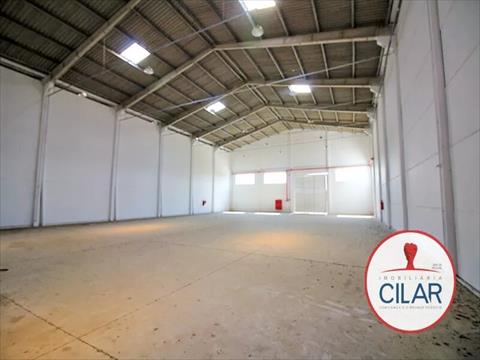 Galpão / Pavilhão / Barracão para locacao no Rio Pequeno em São José dos Pinhais com 907m² por R$ 16.000,00