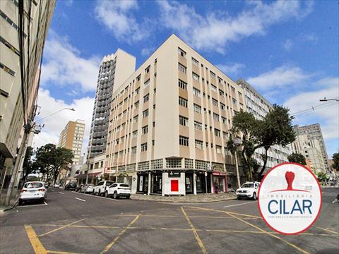 Kitinete para locacao no Centro em Curitiba com 35,00m² por R$ 1.000,00