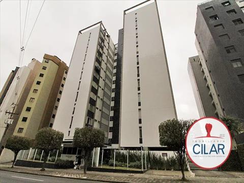 Apartamento para locacao no Centro em Curitiba com 208m² por R$ 3.600,00