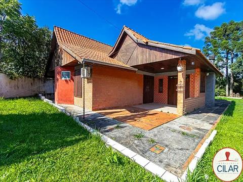 Casa Residencial para venda no Borda do Campo em São José dos Pinhais com 271m² por R$ 990.000,00