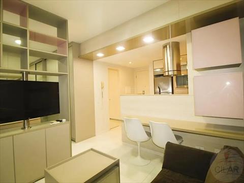 Apartamento para locacao no Centro em Curitiba com 35m² por R$ 2.600,00