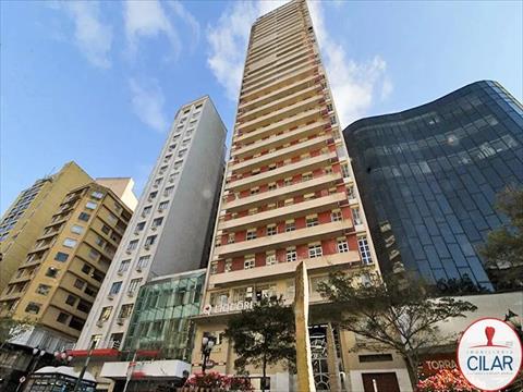 Apartamento para locacao no Centro em Curitiba com 48m² por R$ 1.500,00