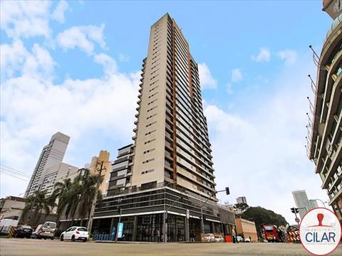 Apartamento para locacao no Centro em Curitiba com 35m² por R$ 2.550,00