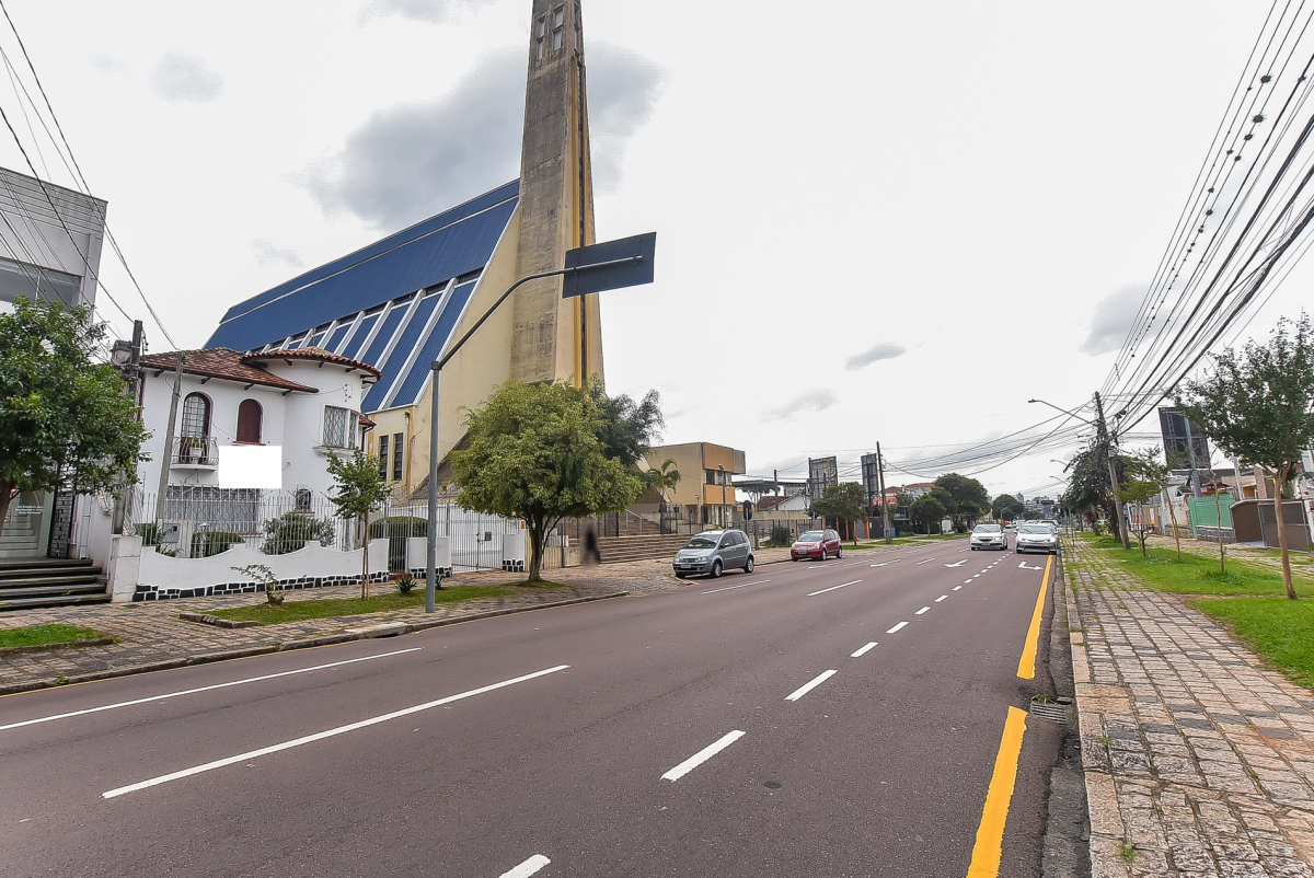 Casa para venda no Rebouças em Curitiba com 505,20m² por R$ 1.900.000,00