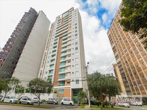 Apartamento para venda no Água Verde em Curitiba com 72m² por R$ 825.000,00