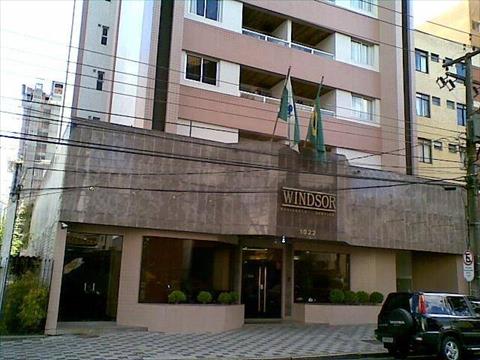 Apartamento para locacao no Centro em Curitiba com 42m² por R$ 2.500,00