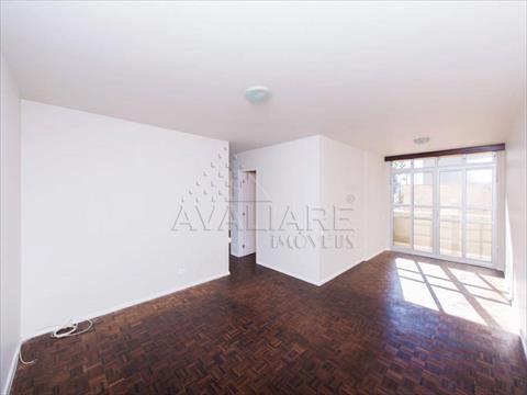 Apartamento para locacao no Bigorrilho em Curitiba com 132,65m² por R$ 3.375,00