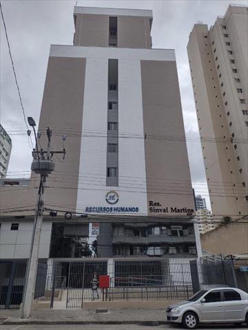 Kitinet para locacao no Centro em Curitiba com 43m² por R$ 2.312,50