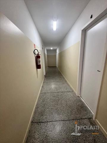 Imóveis Comerciais para locacao no Bacacheri em Curitiba com 30m² por R$ 950,00