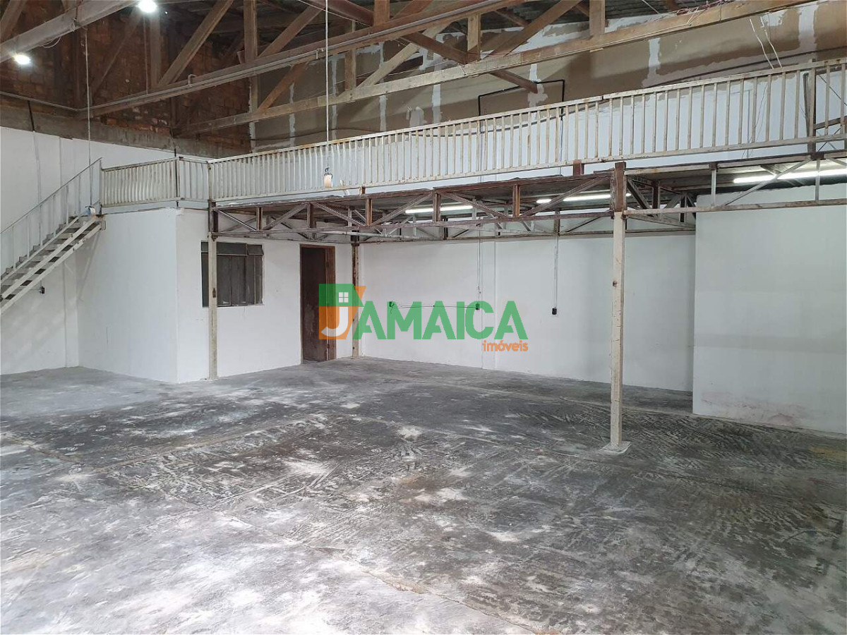 Galpão/armazém para locacao no Parque da Fonte em São José dos Pinhais com 456,00m² por R$ 4.900,00