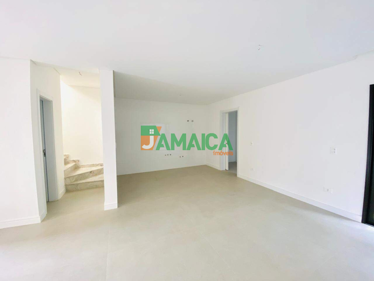 Sobrado para venda no Jardim das Américas em Curitiba com 160,00m² por R$ 1.350.000,00