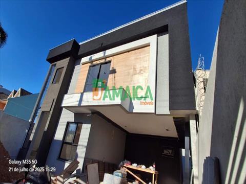 Sobrado para venda no Cajuru em Curitiba com 137m² por R$ 1.200.000,00