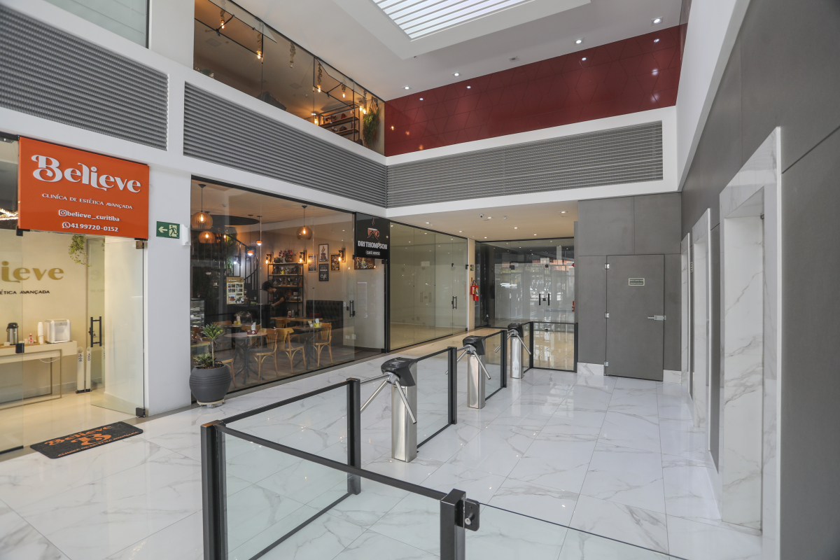Imovel Comercial para venda no Centro em Curitiba com 109,18m² por R$ 622.681,00