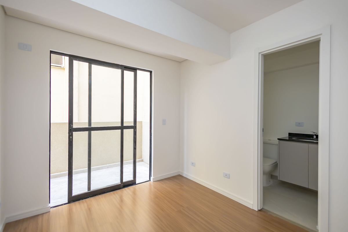 Apartamento para locacao no Bigorrilho em Curitiba com 47,20m² por R$ 1.300,00