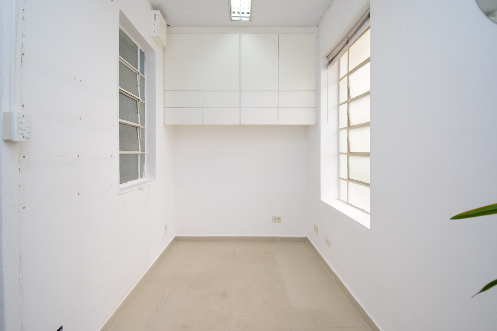 Apartamento para venda no Centro em Curitiba com 125,54m² por R$ 330.000,00