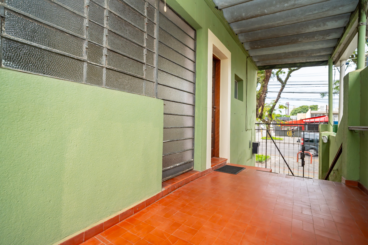 Casa Comercial para locacao no Rebouças em Curitiba com 242,42m² por R$ 9.000,00