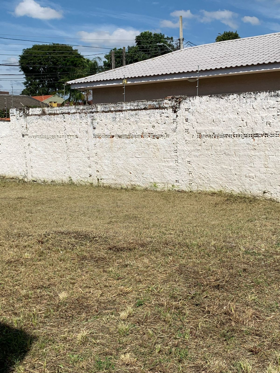Terreno para locacao no Capão da Imbuia em Curitiba com 370,00m² por R$ 1.600,00