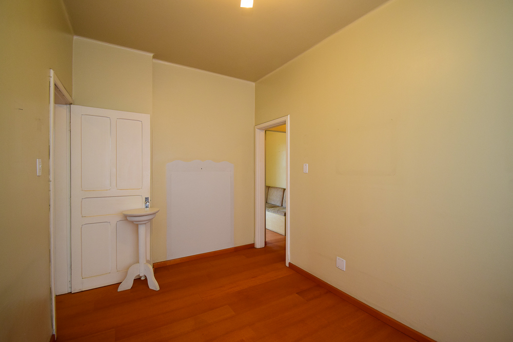 Apartamento para venda no Centro em Curitiba com 80,00m² por R$ 300.000,00