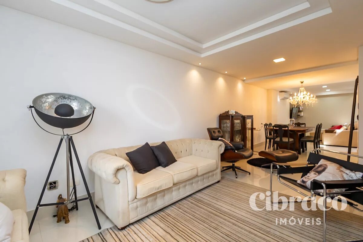 Sobrado para venda no Bacacheri em Curitiba com 196m² por R$ 1.530.000,00