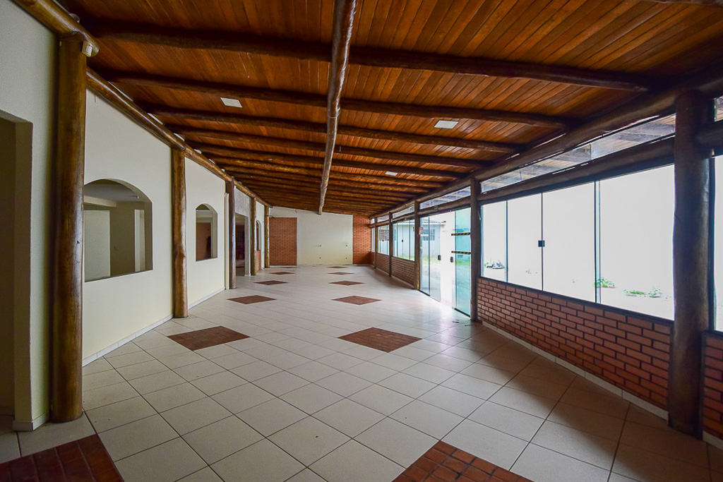 Casa para venda no Rebouças em Curitiba com 320,00m² por R$ 1.800.000,00