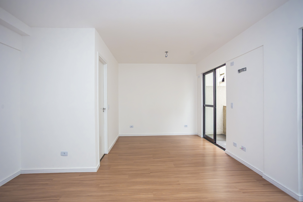 Apartamento para locacao no Bigorrilho em Curitiba com 54,41m² por R$ 2.000,00