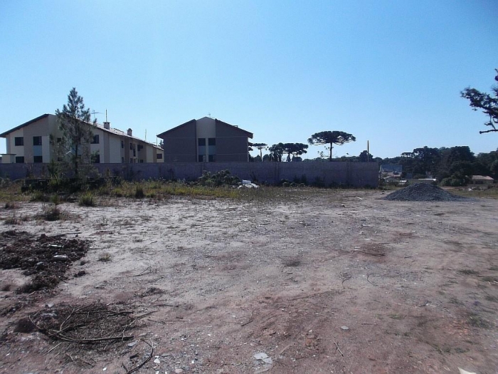 Terreno para locacao no Uberaba em Curitiba com 4.500,00m² por R$ 7.500,00