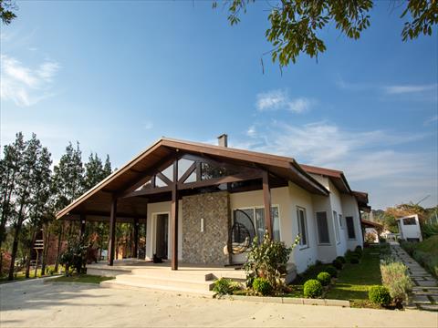 Casa Residencial para venda no Jardim Menino Deus em Quatro Barras com 554,00m² por R$ 3.850.000,00