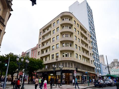 Imovel Comercial para locacao no Centro em Curitiba com 63,52m² por R$ 700,00