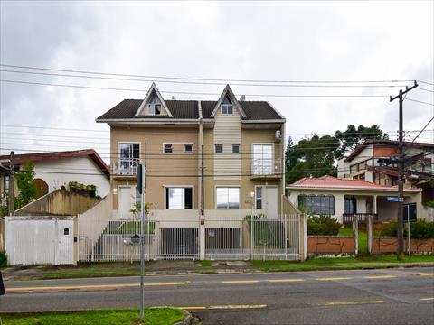 Casa Residencial para locacao no Santa Felicidade em Curitiba com 207,80m² por R$ 5.300,00