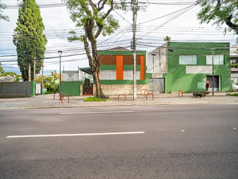 Casa Comercial para locacao no Rebouças em Curitiba com 242,42m² por R$ 9.000,00