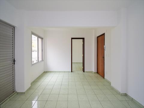 Apartamento para locacao no Centro em Curitiba com 53,42m² por R$ 1.350,00