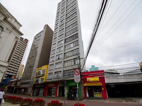 Apartamento para venda no Centro em Curitiba com 80,00m² por R$ 300.000,00