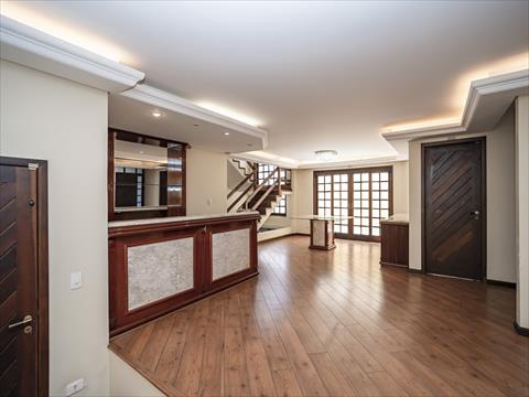 Casa Comercial para locacao no Jardim Social em Curitiba com 430m² por R$ 9.000,00
